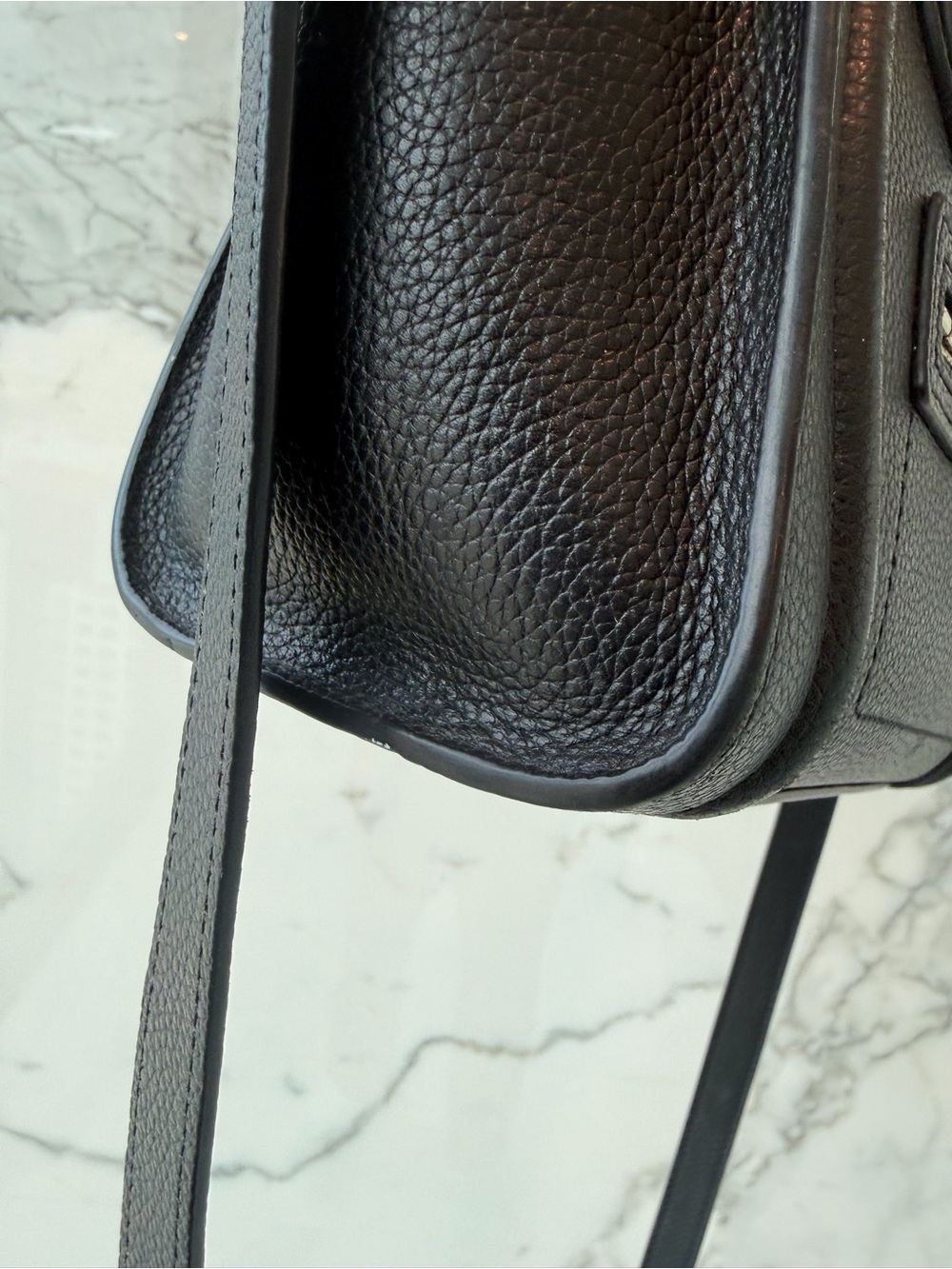Celine Black Pebbled Leather Luggage Tote - Picture 4 of 8